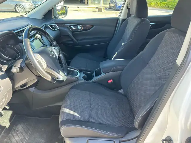 Nissan Qashqai view 8