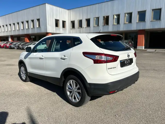 Nissan Qashqai view 6