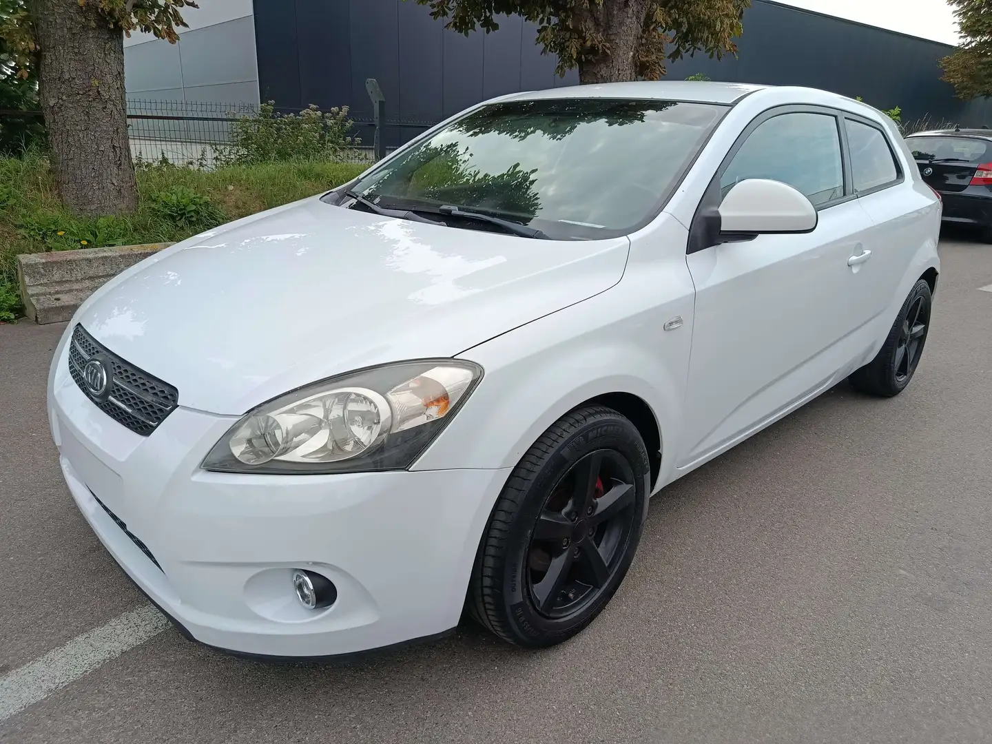 Kia ProCeed / pro_cee'd Pro_Cee\u0027d 1.6 Turbo CRDi Bianco - 1