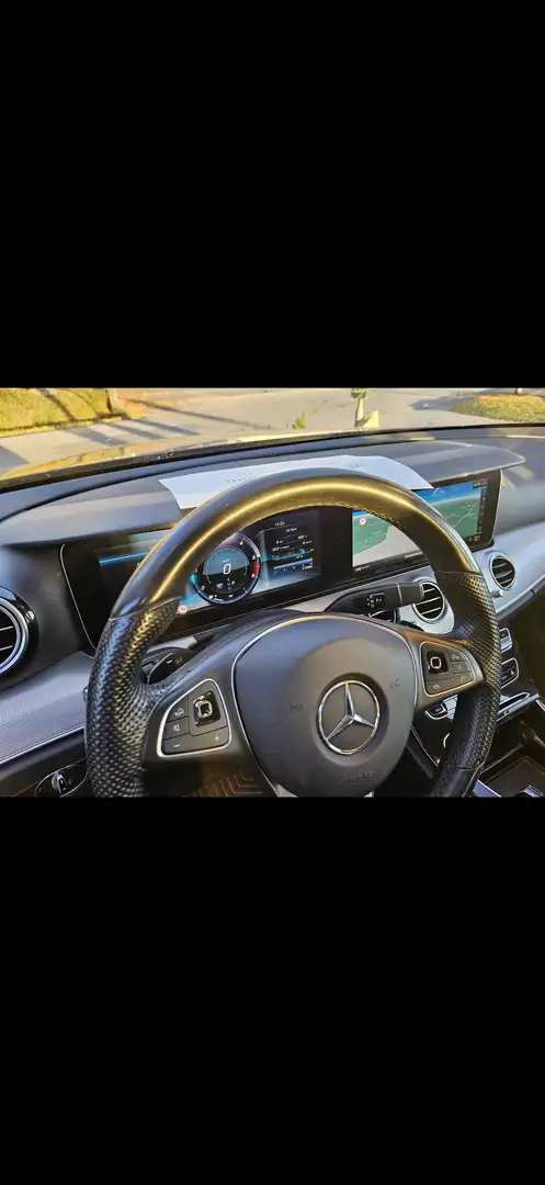 Mercedes-Benz E 220 d T Austria Edition Avantgarde 4MATIC Aut. - 2