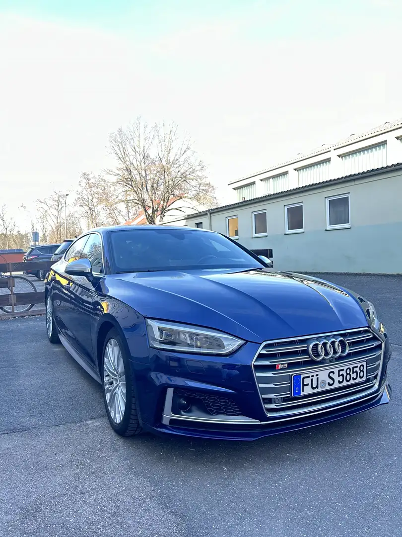 Audi S5 3.0 TFSI quattro Blau - 2
