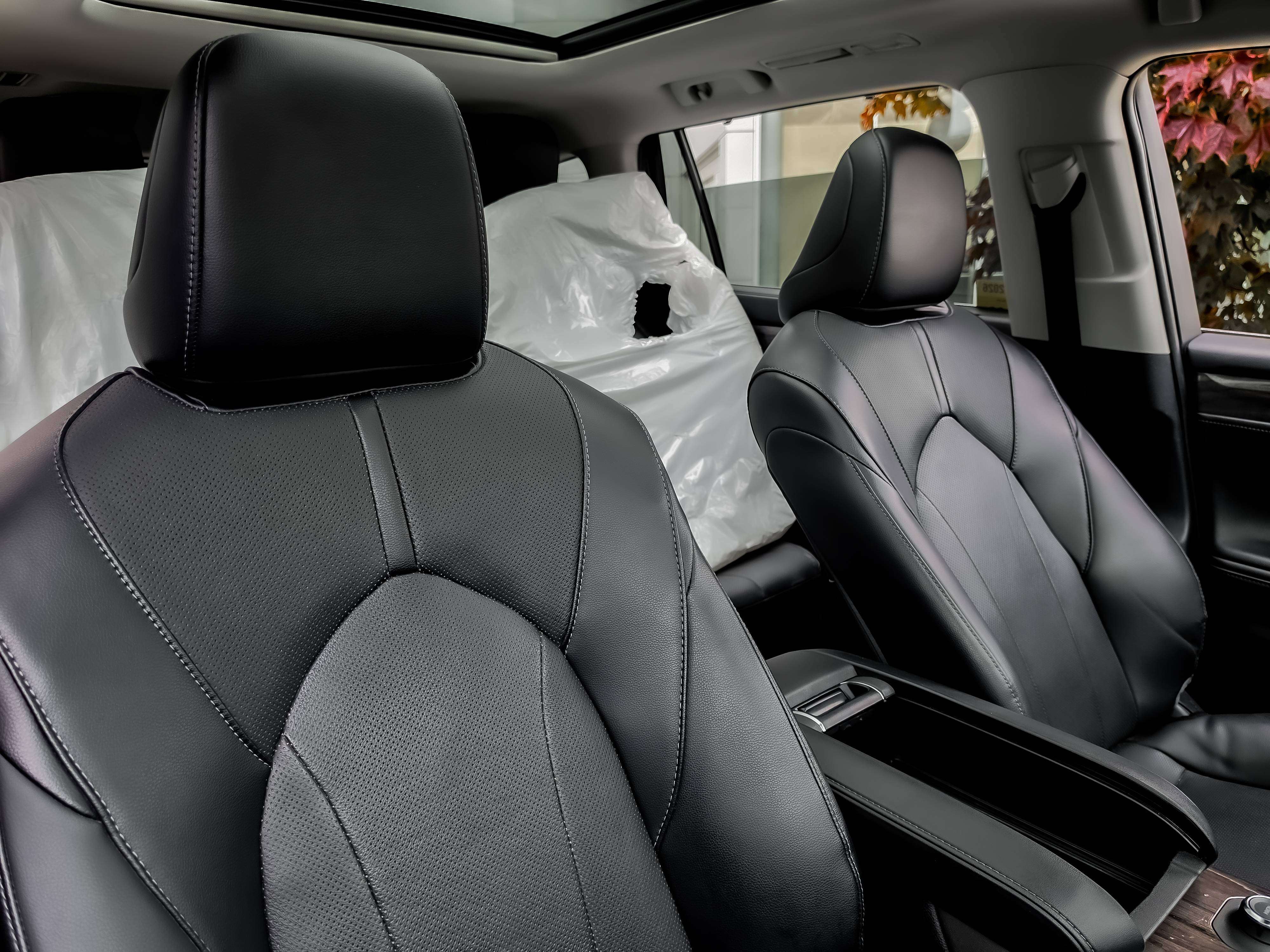 used 2025 Toyota Highlander car, priced at $55,777
