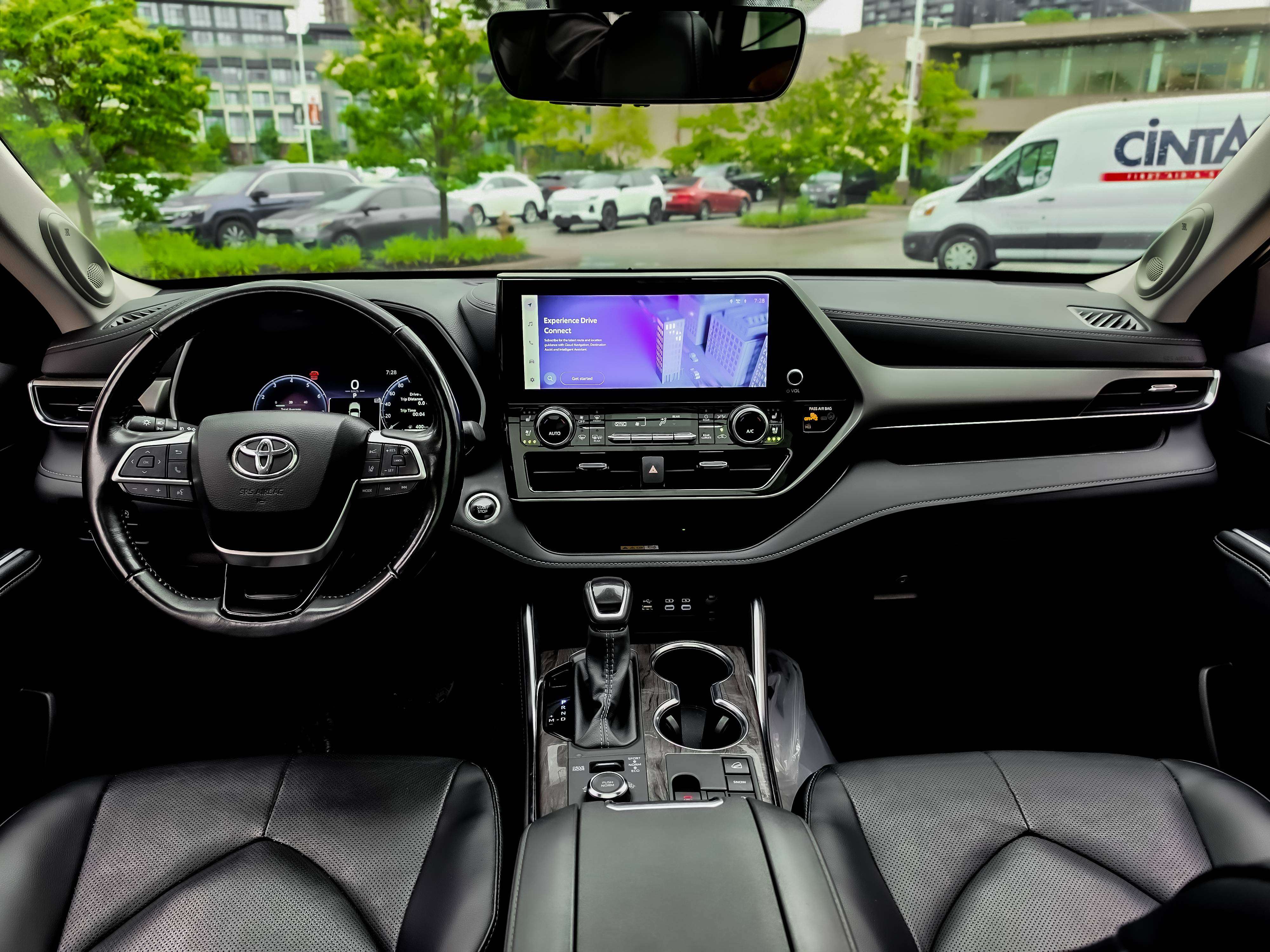 used 2025 Toyota Highlander car, priced at $55,777
