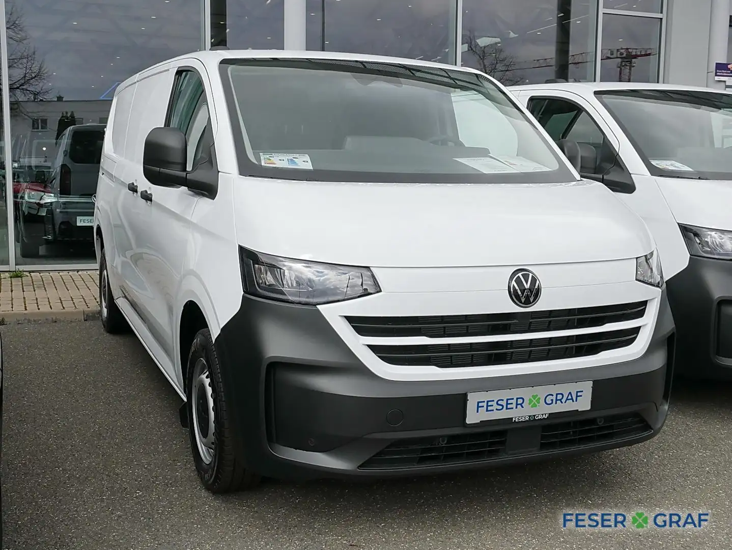 Volkswagen T7 Kastenwagen Kasten KR 2.0TDI 110kW 8-Gang DSG Weiß - 2