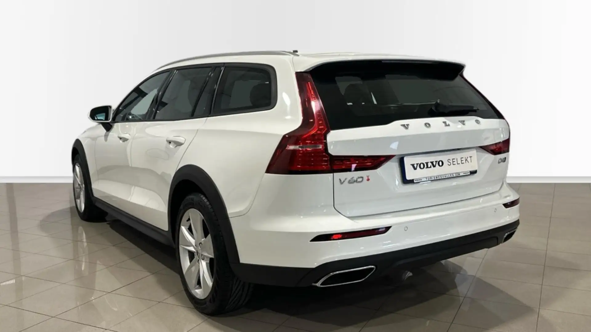 Volvo V60 Cross Country D4 AWD Aut. Blanco - 2