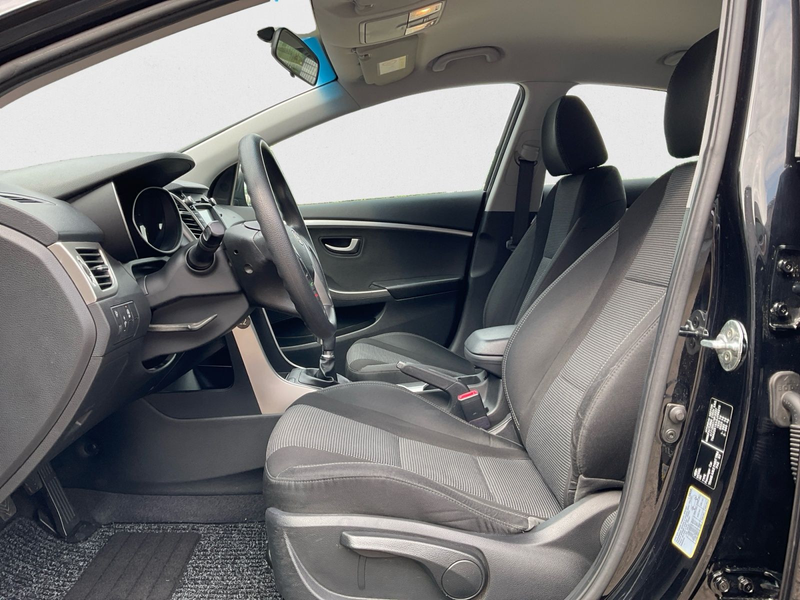 Hyundai i30 I30 1.4 — photo 9