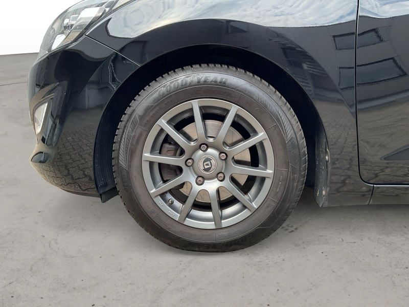 Hyundai i30 I30 1.4 — photo 14