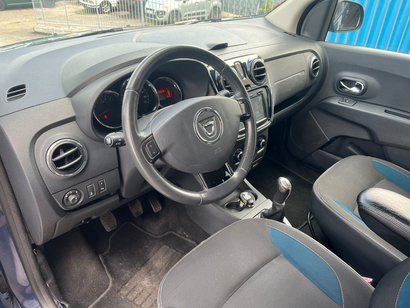Dacia Lodgy Celebration 1.2 TCe 115 — photo 9