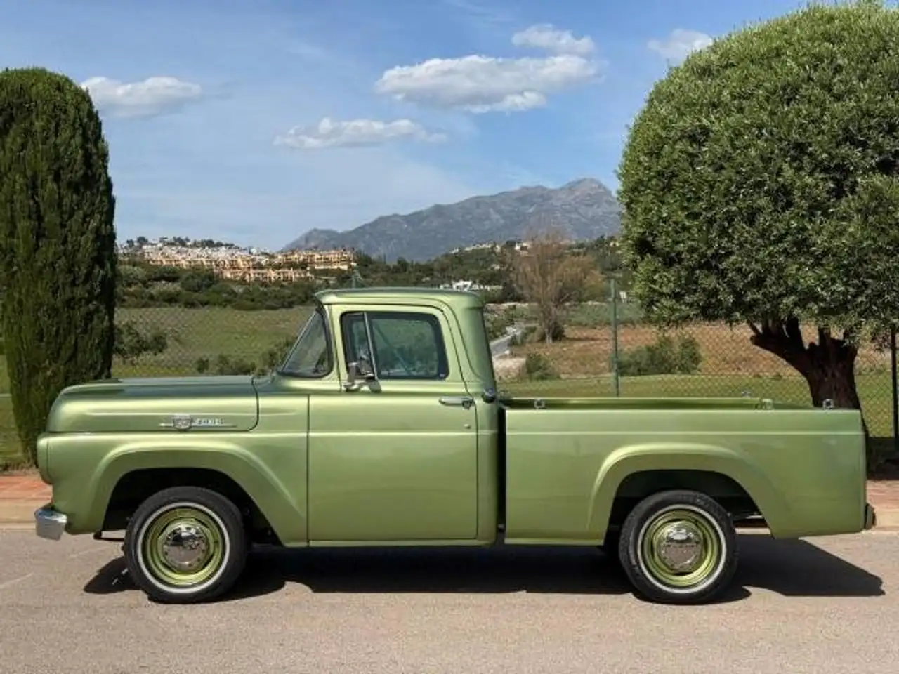 Ford Pick Up F100, foto 6