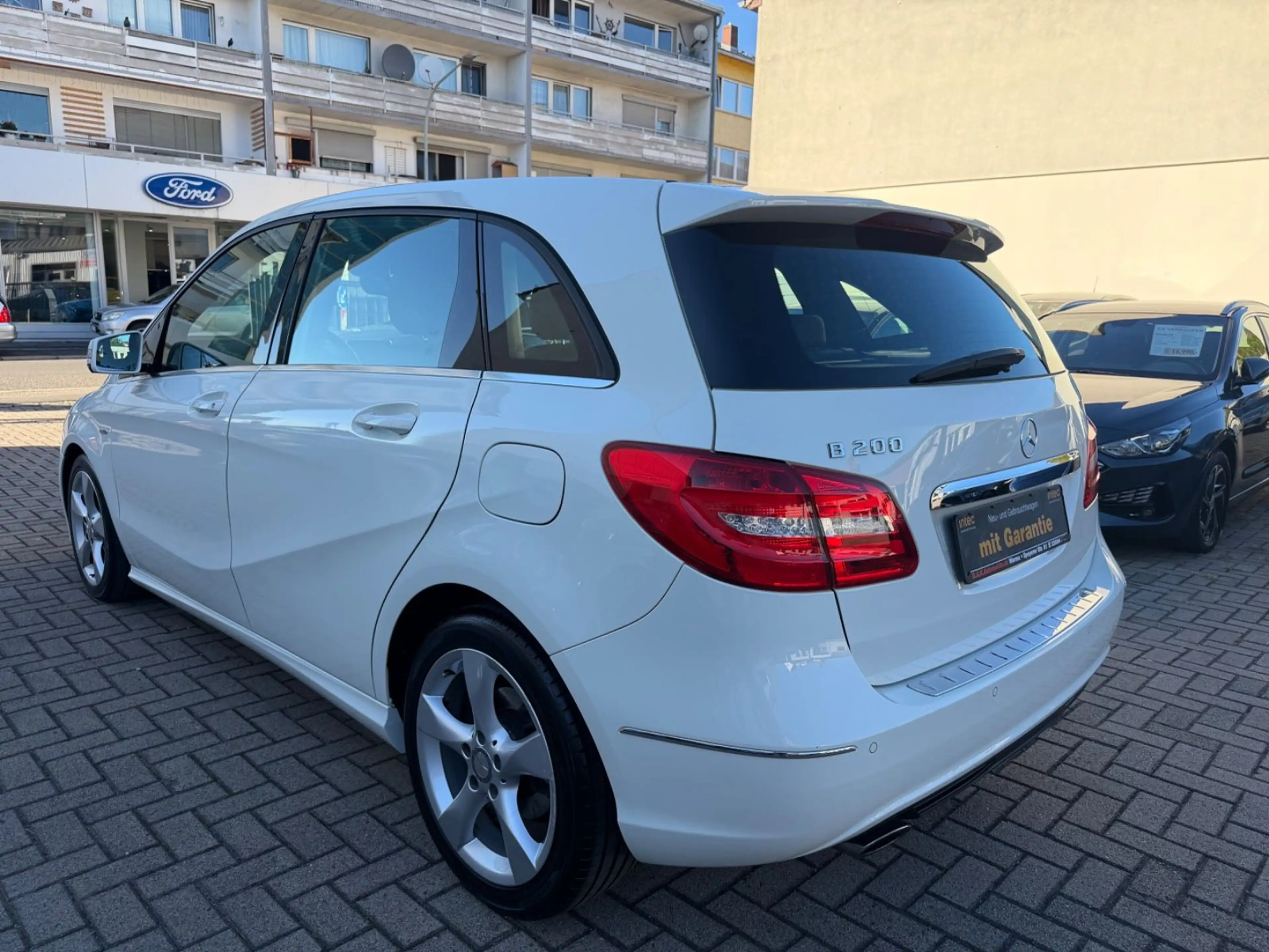Mercedes-Benz B 200 1.Hand+74TKM+PDC+Vollleder+Xenon — photo 5