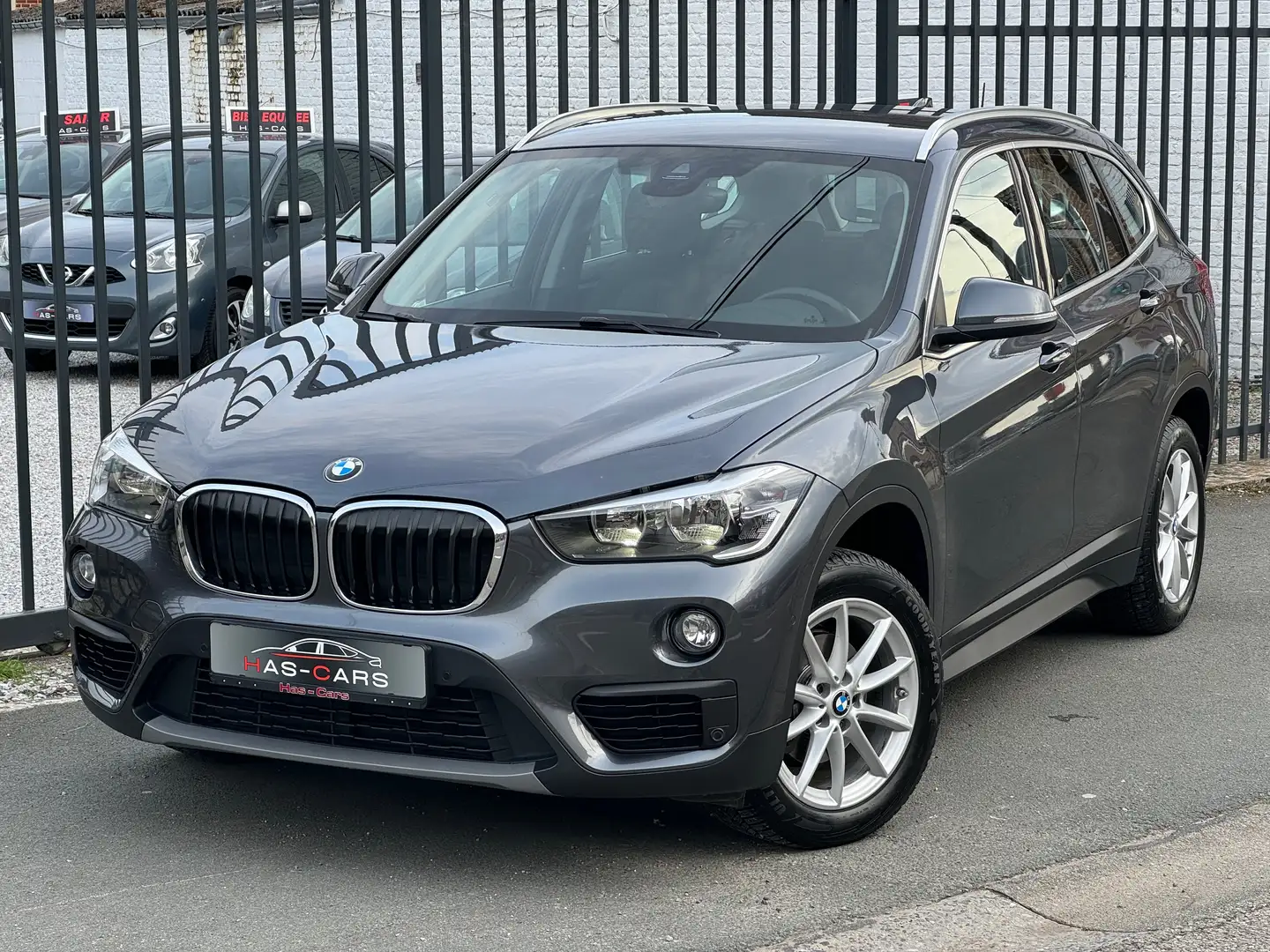 BMW X1 1.5D S-Drive 2018 / 133.710Km / Bien équipé Gris - 2