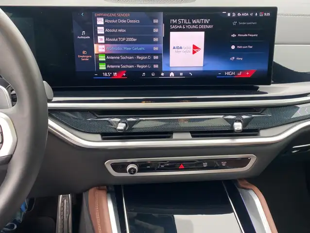 BMW X6 view 5