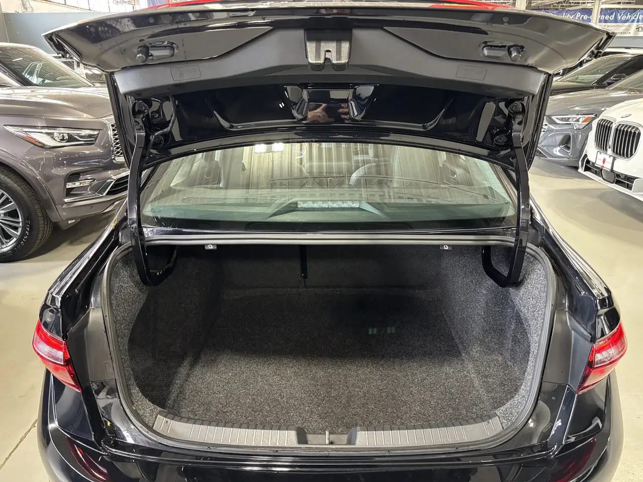 Volkswagen Jetta снимка Volkswagen Jetta