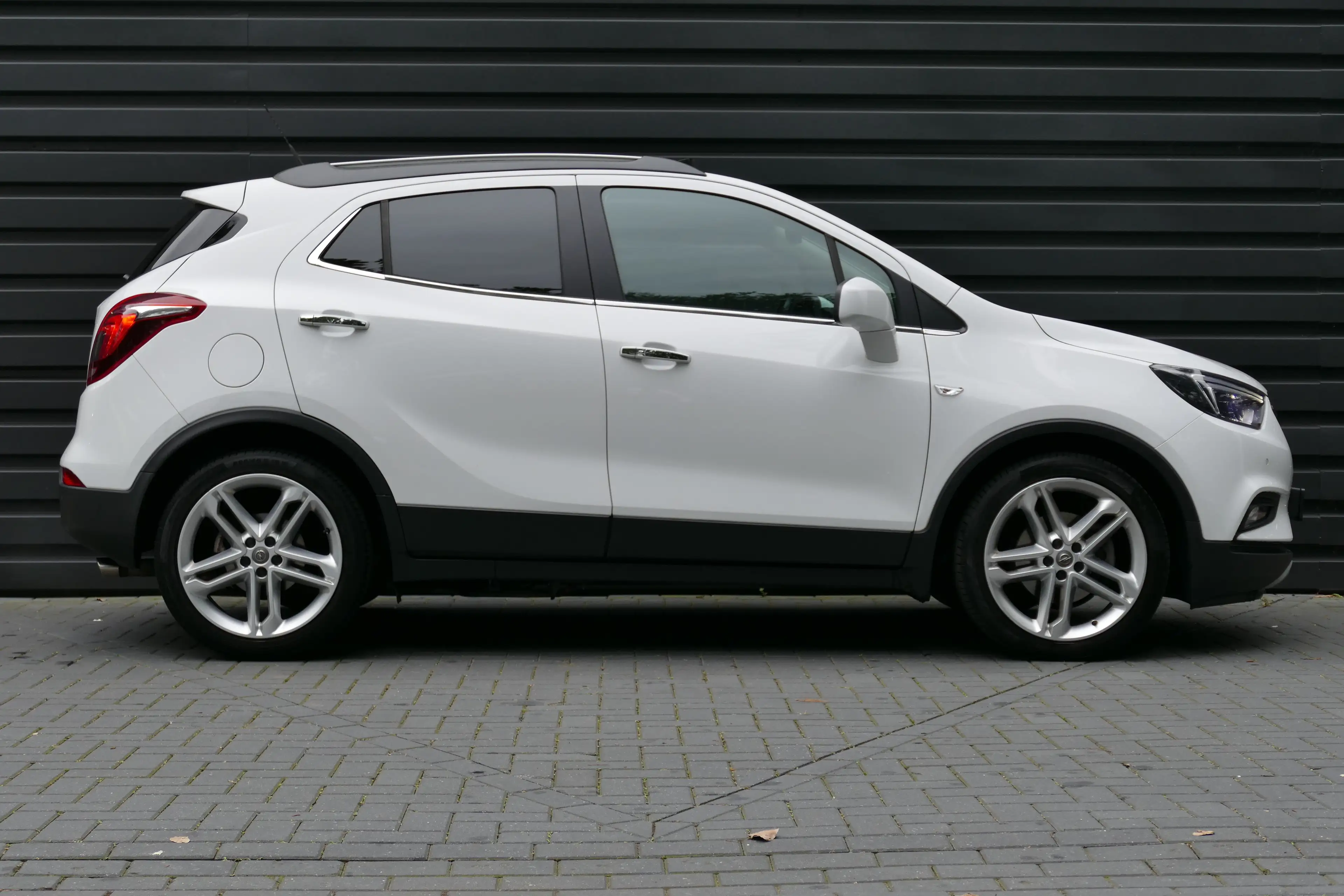 Opel Mokka X 1.4 TURBO 140PK BLACK EDITION / CAMERA / PANO.DAK — photo 3