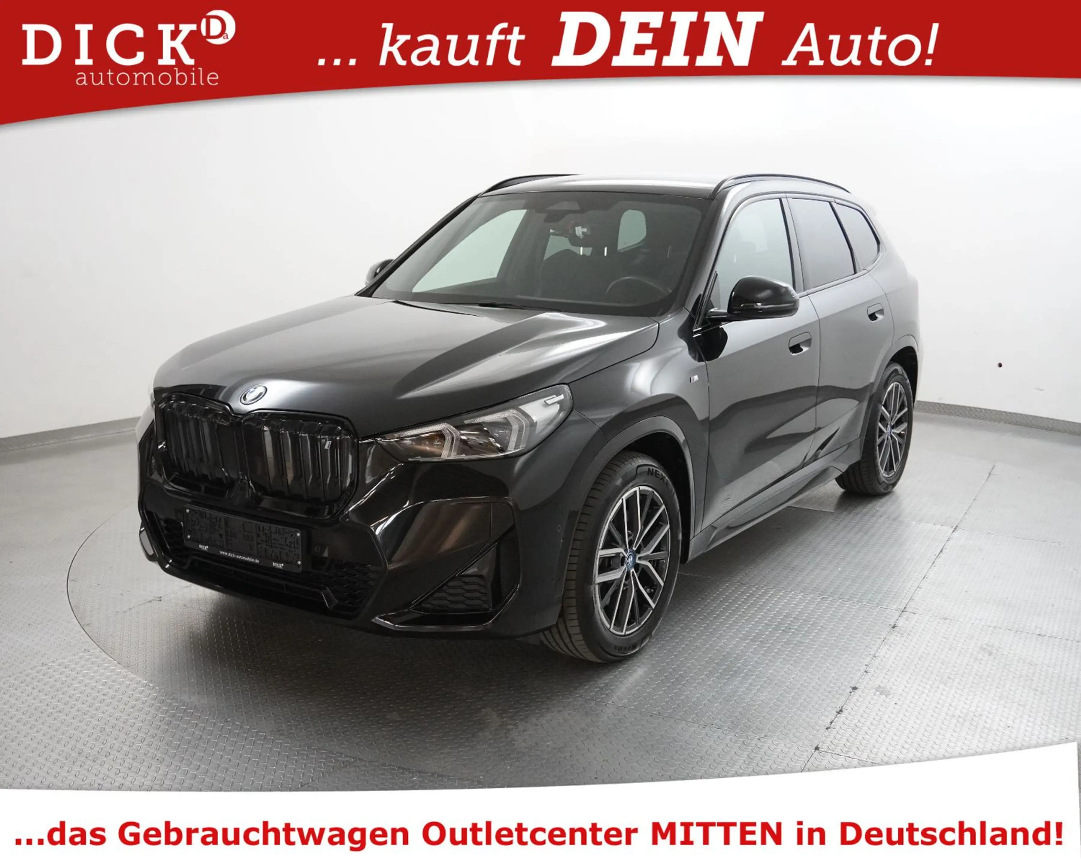 BMW iX1 30 xD M Sport SHADOW+VIRTU+KAM+LED+ALCANT+18 — photo 4