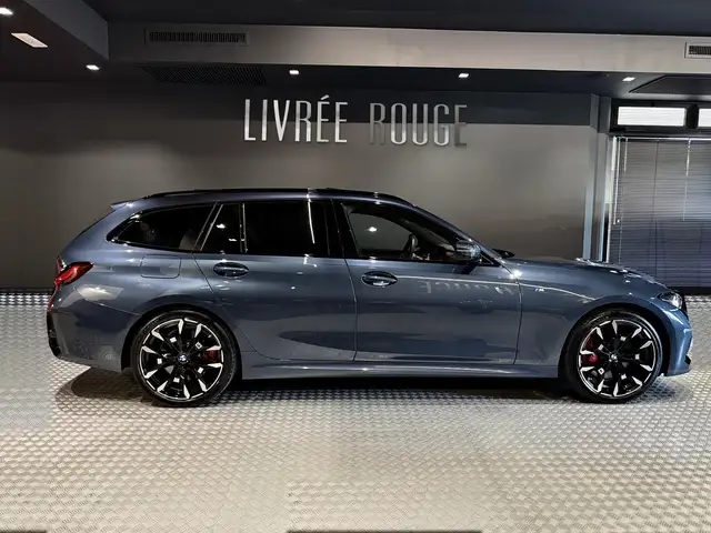 BMW 330 330i Touring xdrive MSport Pro auto