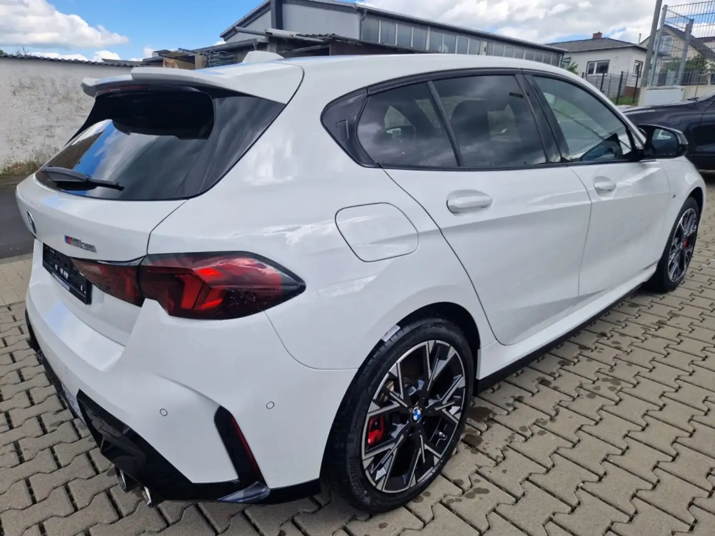 BMW 135 M135iA xDrive M Sport Pro Blanco - 2