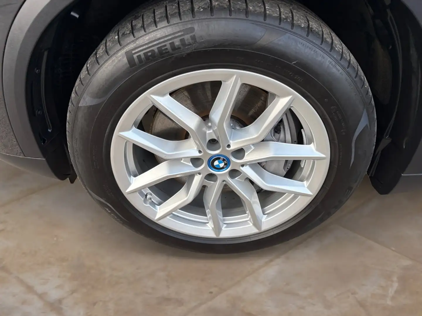 BMW X5 xDrive45e + 2Jahre-BPS.-GARANTIE Grau - 2