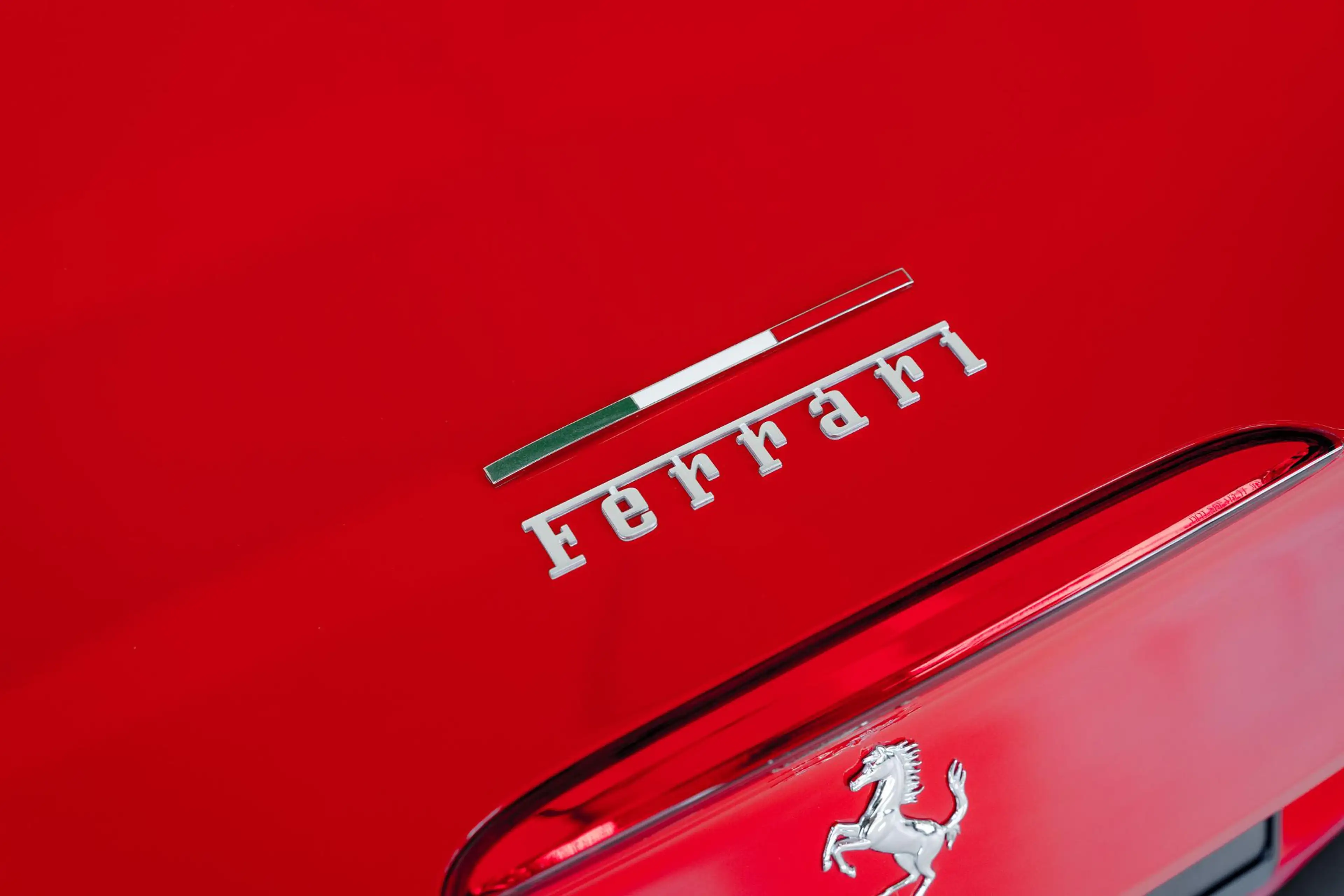 Ferrari Portofino M 3.9 V8 HELE | Scuderia Shield | Passenger Displa — photo 7