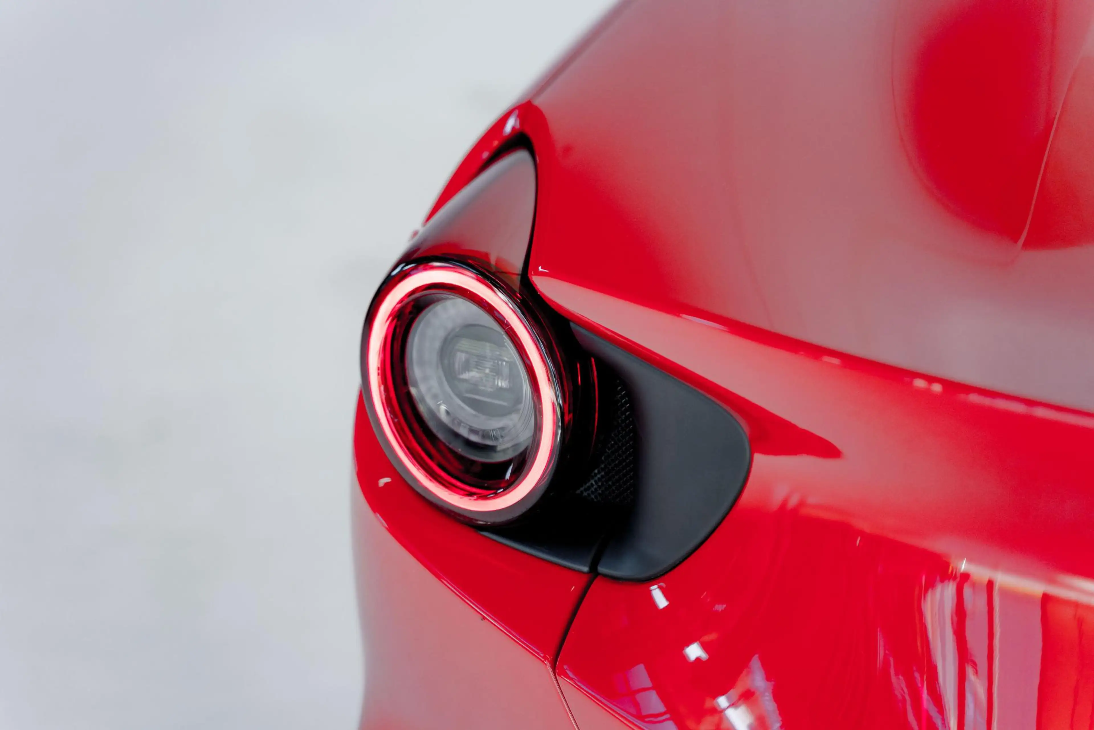Ferrari Portofino M 3.9 V8 HELE | Scuderia Shield | Passenger Displa — photo 11