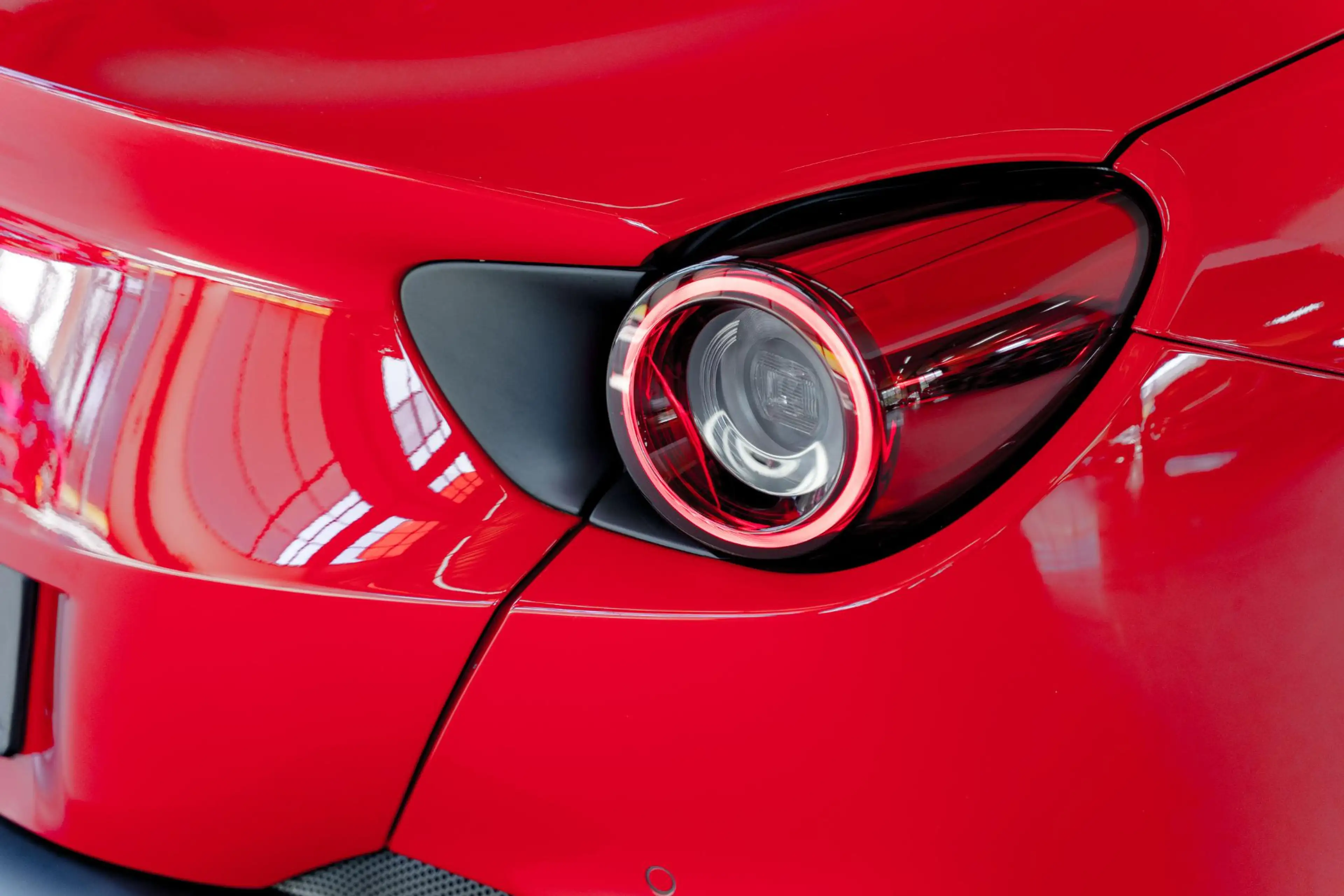 Ferrari Portofino M 3.9 V8 HELE | Scuderia Shield | Passenger Displa — photo 12