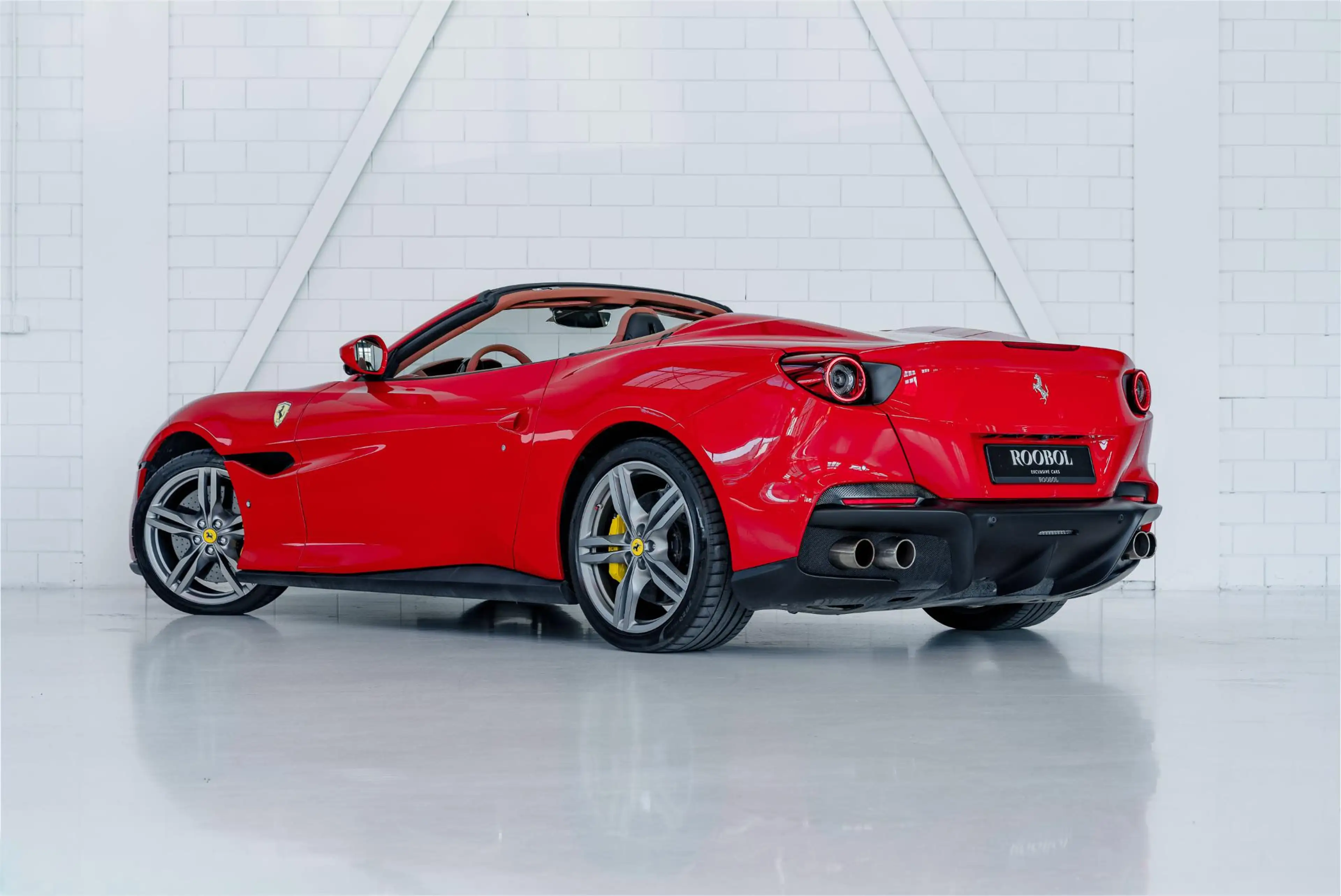 Ferrari Portofino M 3.9 V8 HELE | Scuderia Shield | Passenger Displa — photo 3