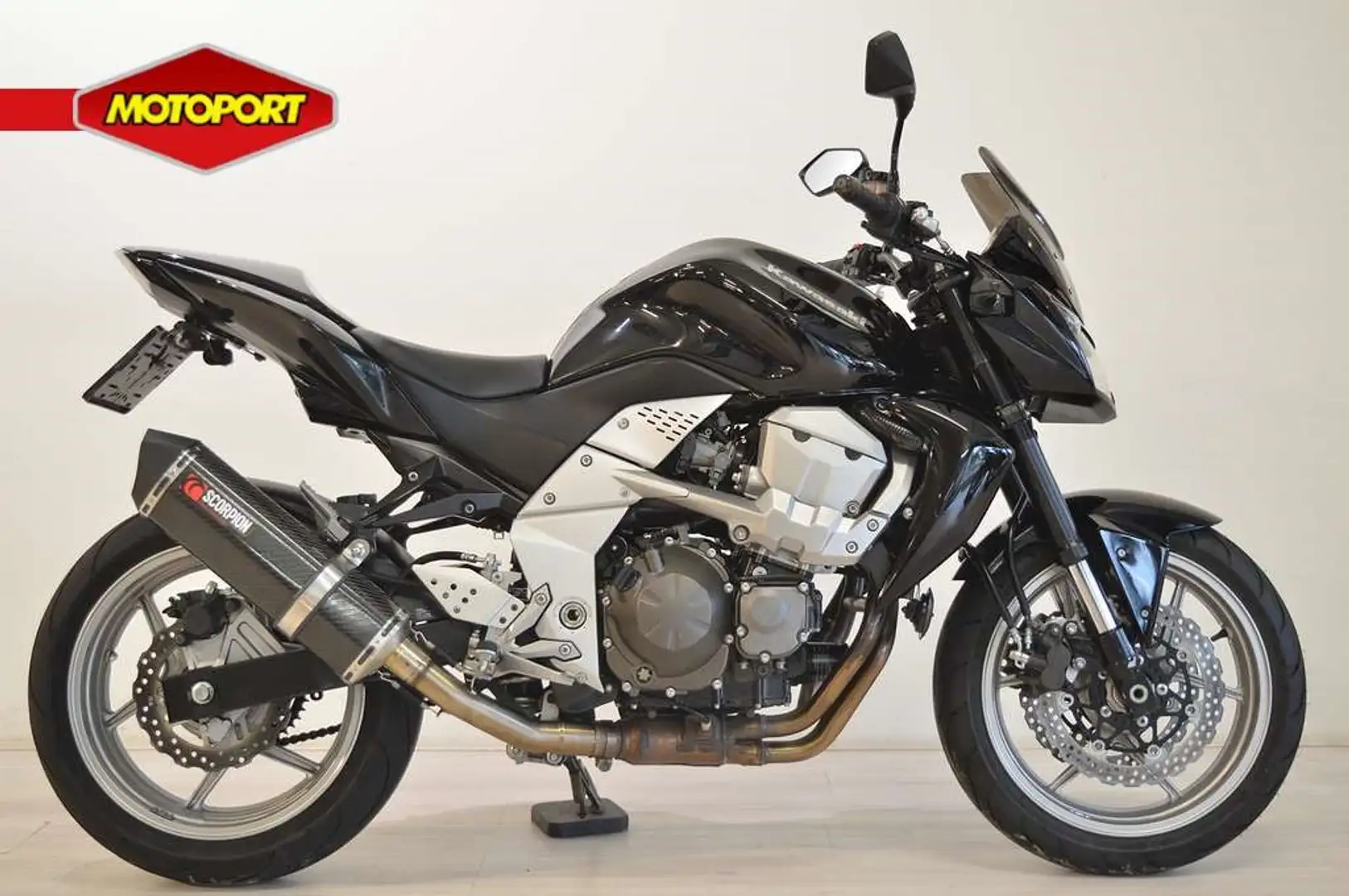 Kawasaki Z 750 Zwart - 1
