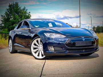Model S 85 kWh Dual Motor