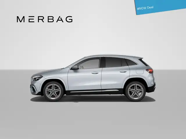 Mercedes-Benz GLA view 5