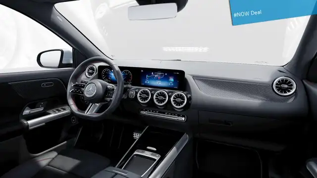 Mercedes-Benz GLA view 11