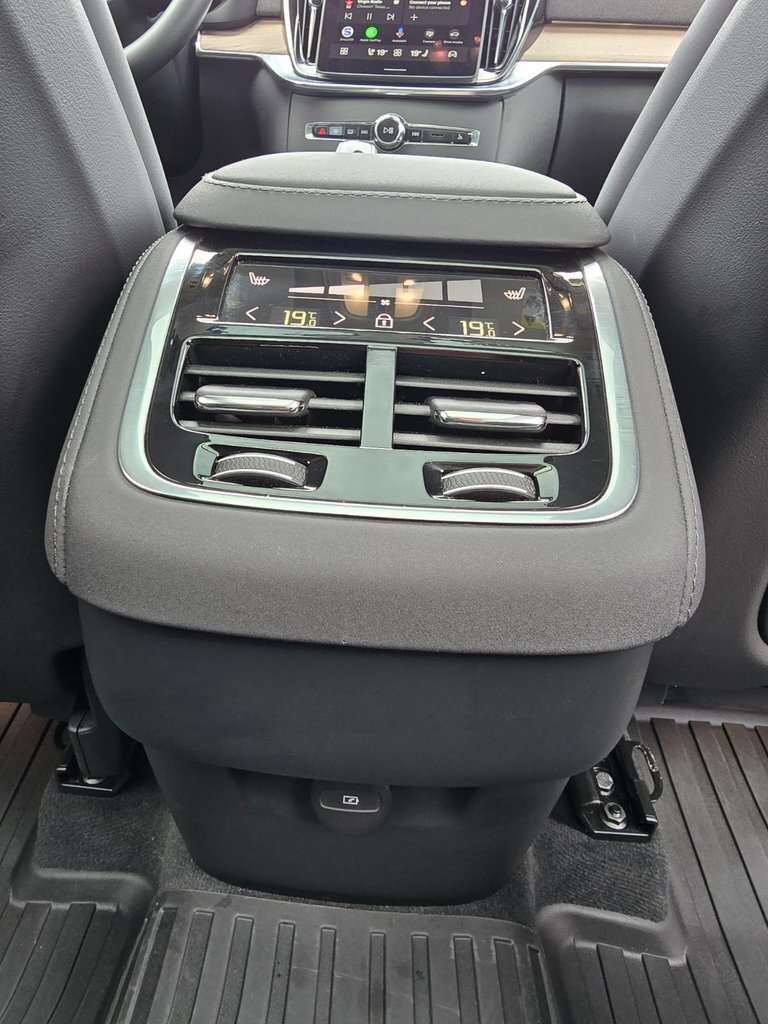 2026 Volvo XC90 UP TO *5YR/UNLIMITED KM WARRANTY... thumb 21