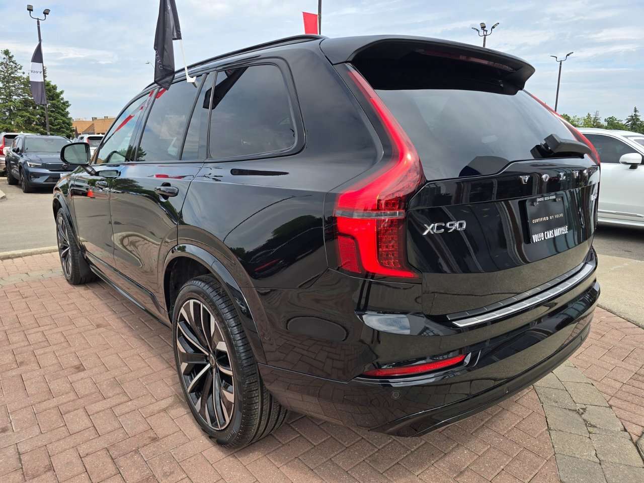 2026 Volvo XC90 UP TO *5YR/UNLIMITED KM WARRANTY... thumb 12