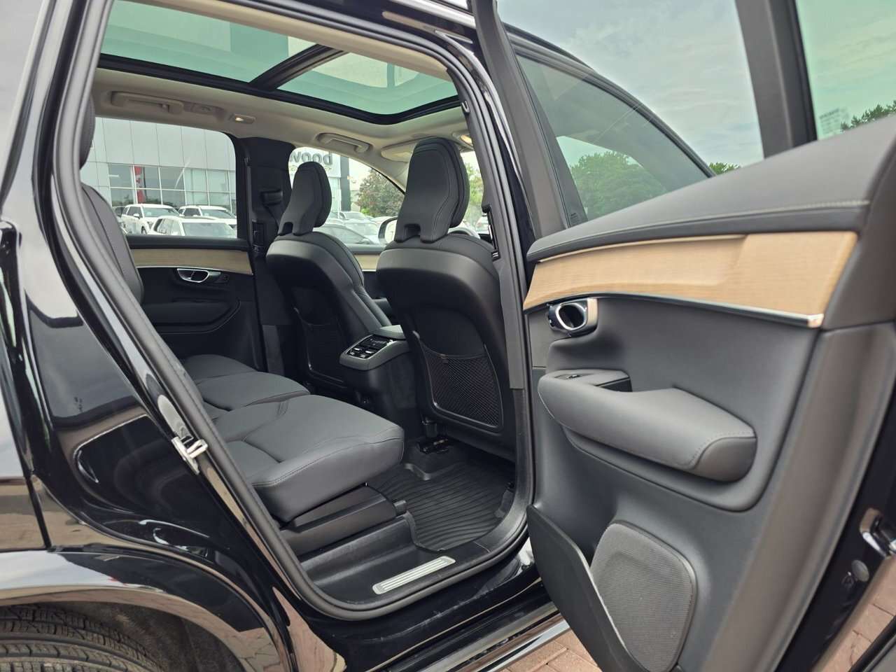 2026 Volvo XC90 UP TO *5YR/UNLIMITED KM WARRANTY... thumb 19