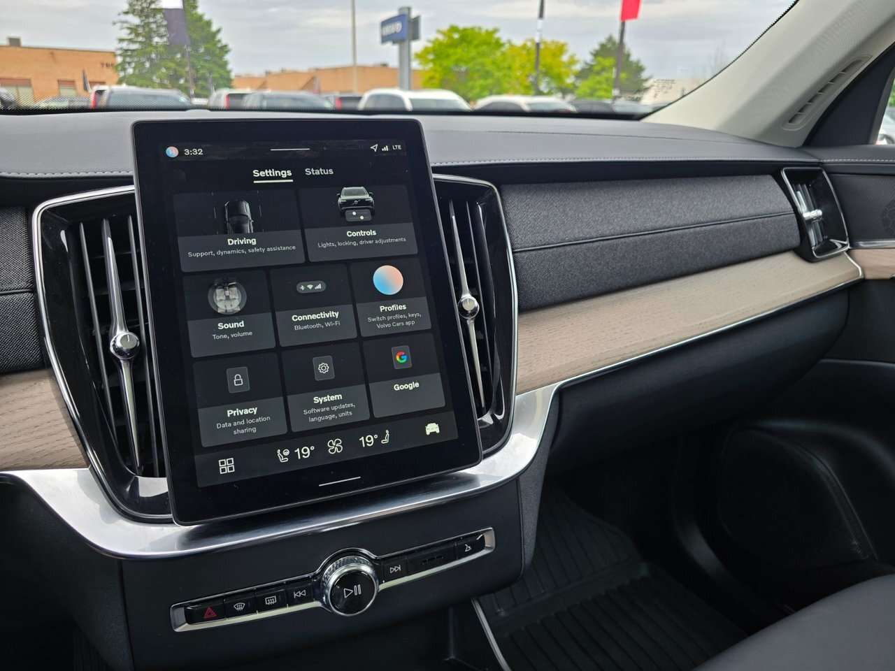 2026 Volvo XC90 UP TO *5YR/UNLIMITED KM WARRANTY... thumb 31