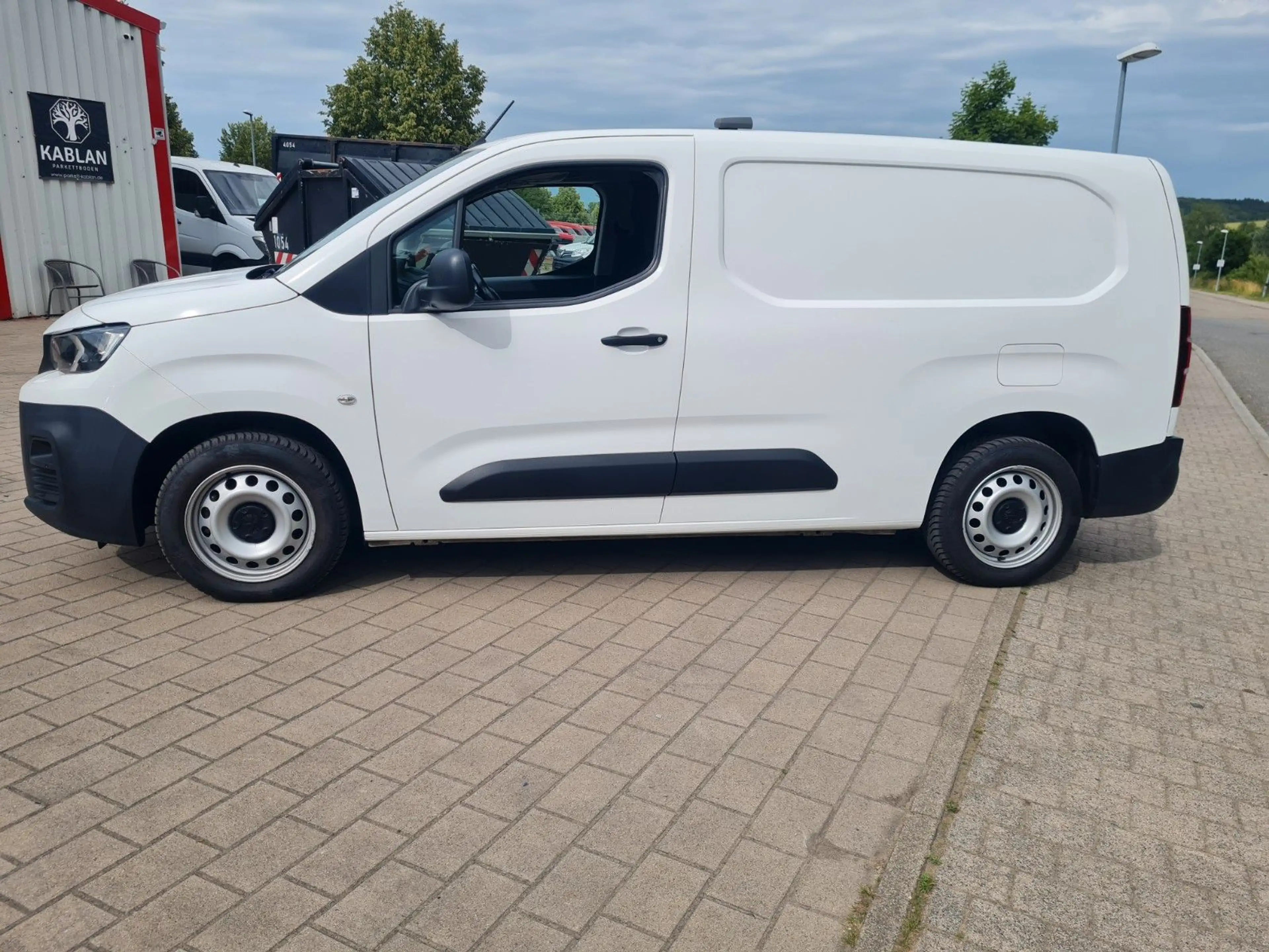 Peugeot Partner L2 Navi Shz.Sthz.AHK Regal
