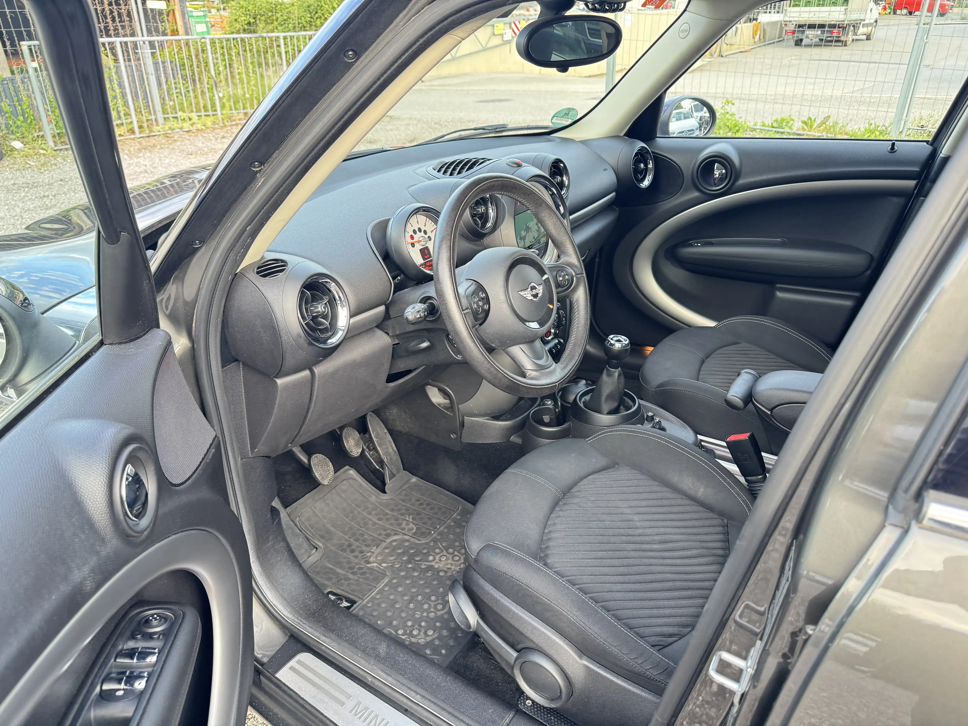 MINI Cooper D Countryman Cooper D All4 — photo 14