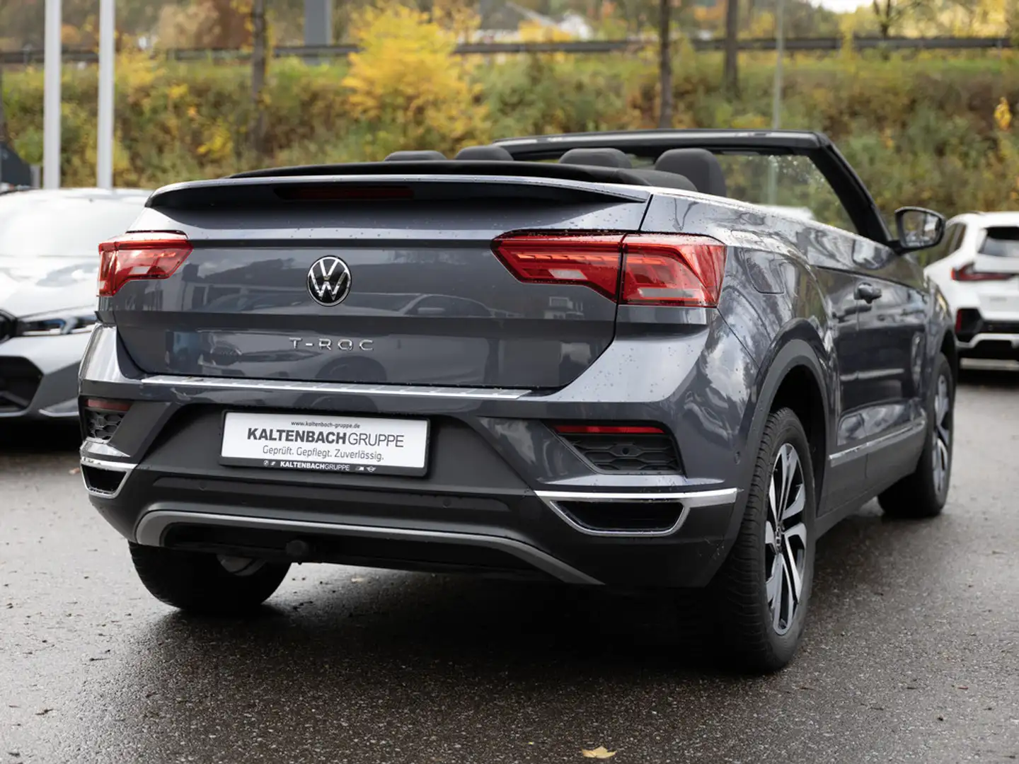 Volkswagen T-Roc Cabriolet 1.5 TSI Active AHK LED ACC Grau - 2