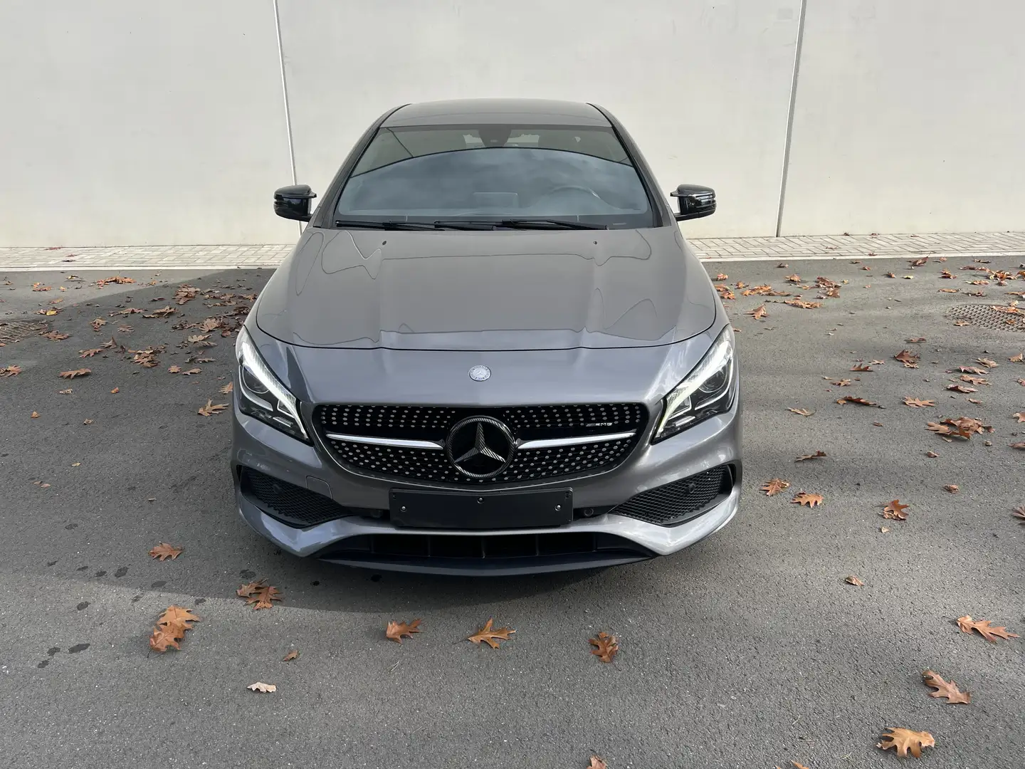 Mercedes-Benz CLA 200 7G-DCT AMG Line - 2