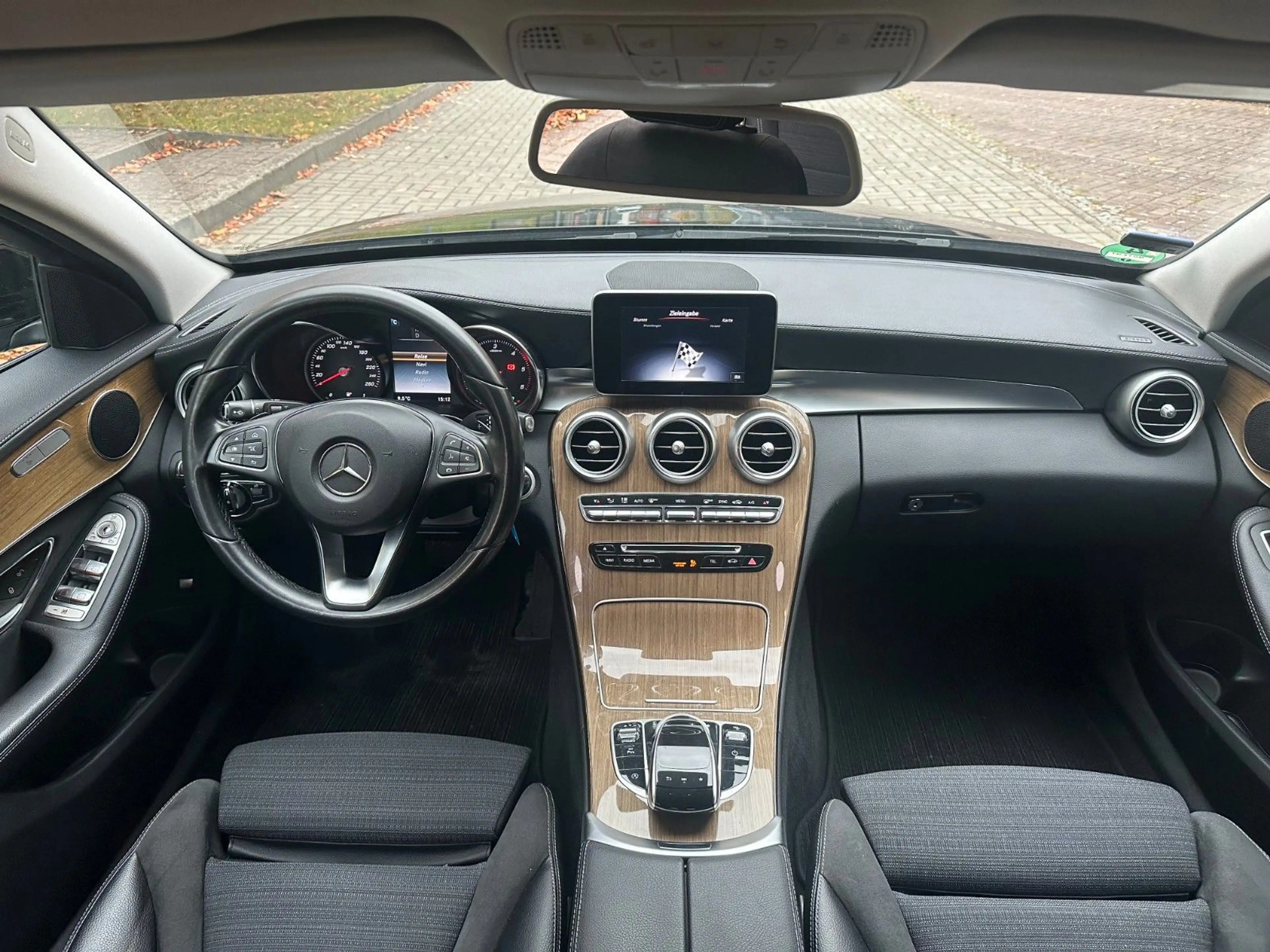 Mercedes-Benz C 220 d BlueTec Autom-Leder-Navi-Euro6 — photo 10