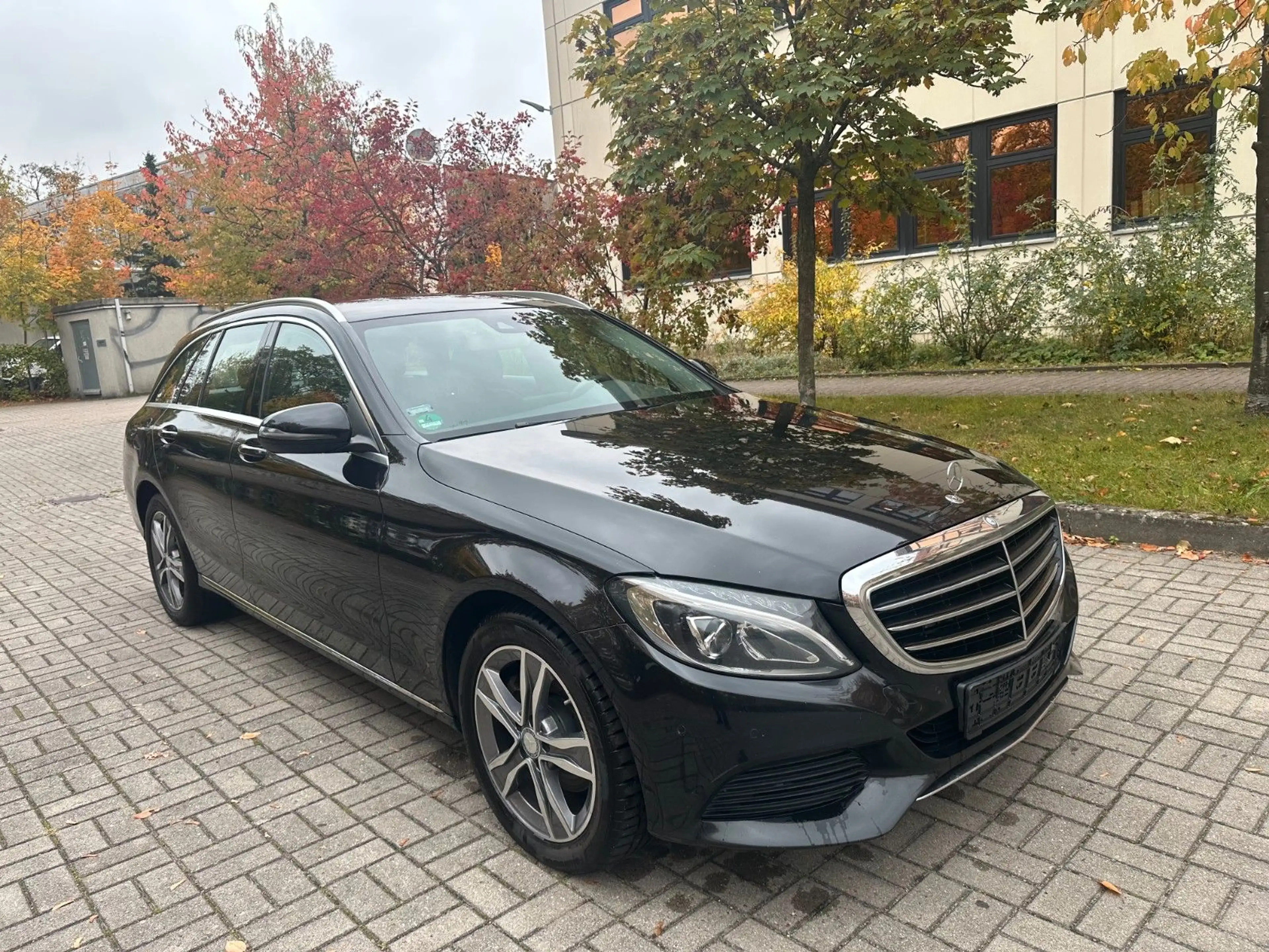 Mercedes-Benz C 220 d BlueTec Autom-Leder-Navi-Euro6 — photo 3
