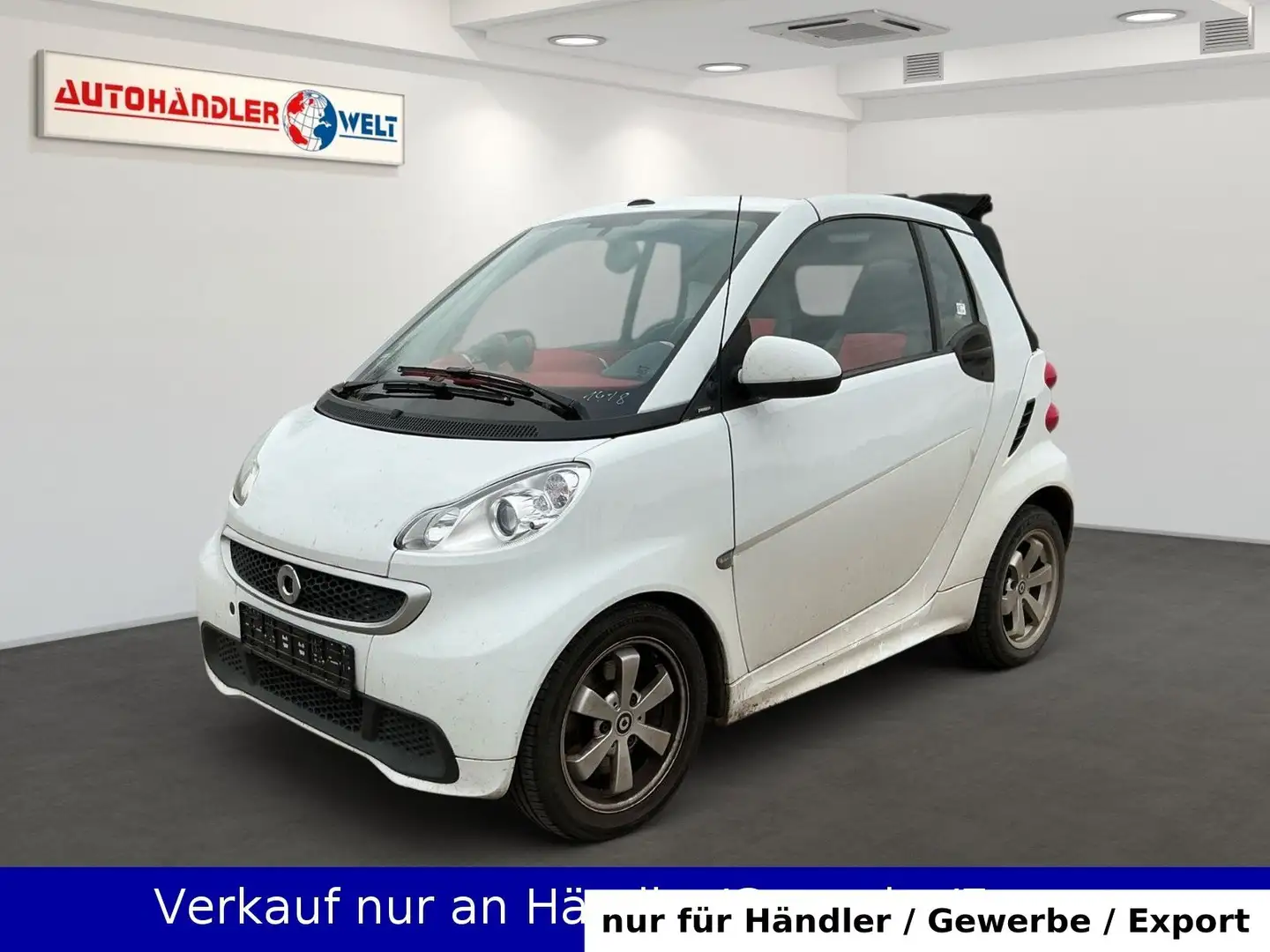 smart forTwo fortwo cabrio 1.0 Klima SHZ Faltdach Weiß - 1