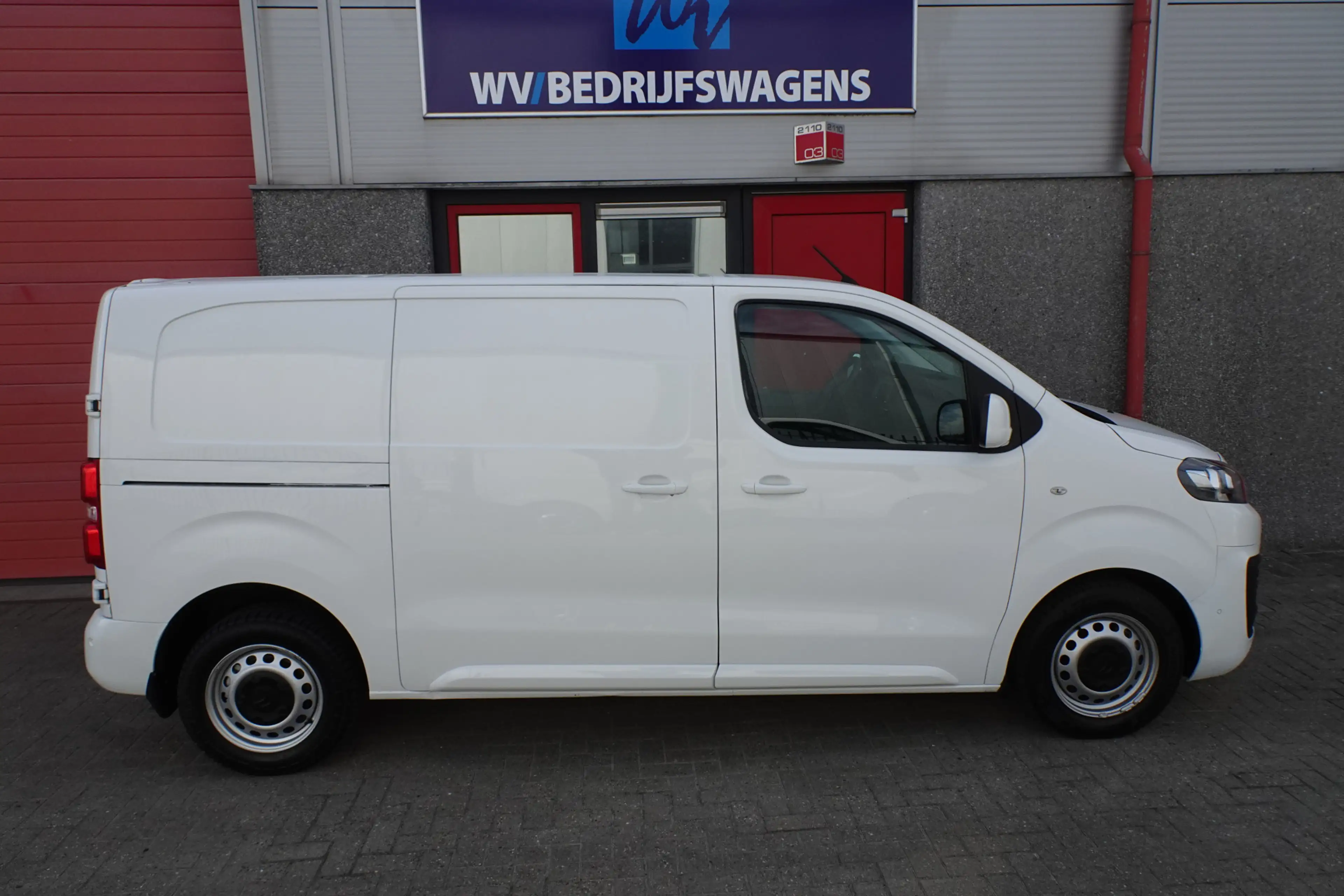 Citroen Jumpy 2.0 BlueHDI 120 Club M S&S 3 zits navi camera 8133 — photo 6