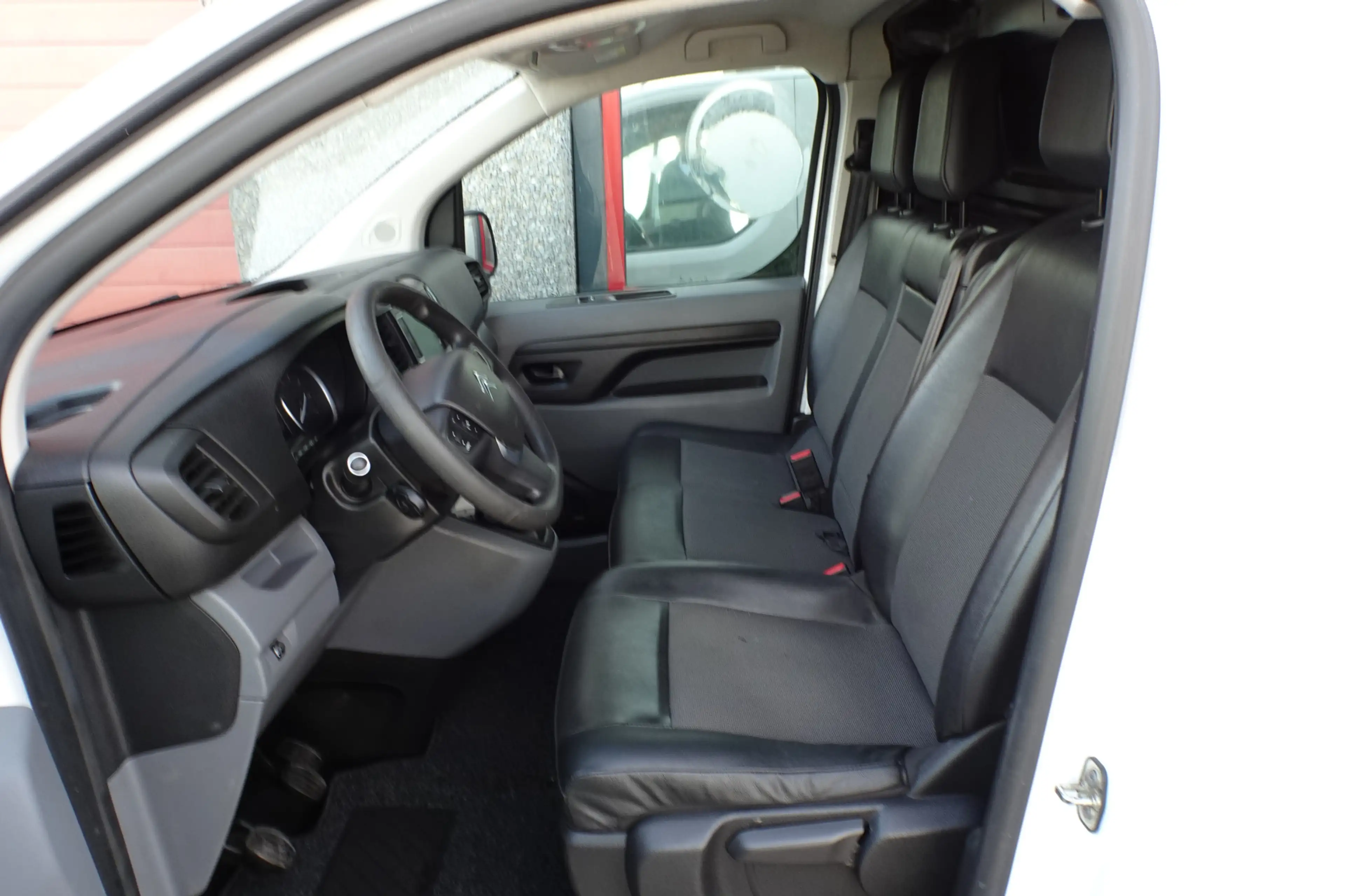 Citroen Jumpy 2.0 BlueHDI 120 Club M S&S 3 zits navi camera 8133 — photo 7