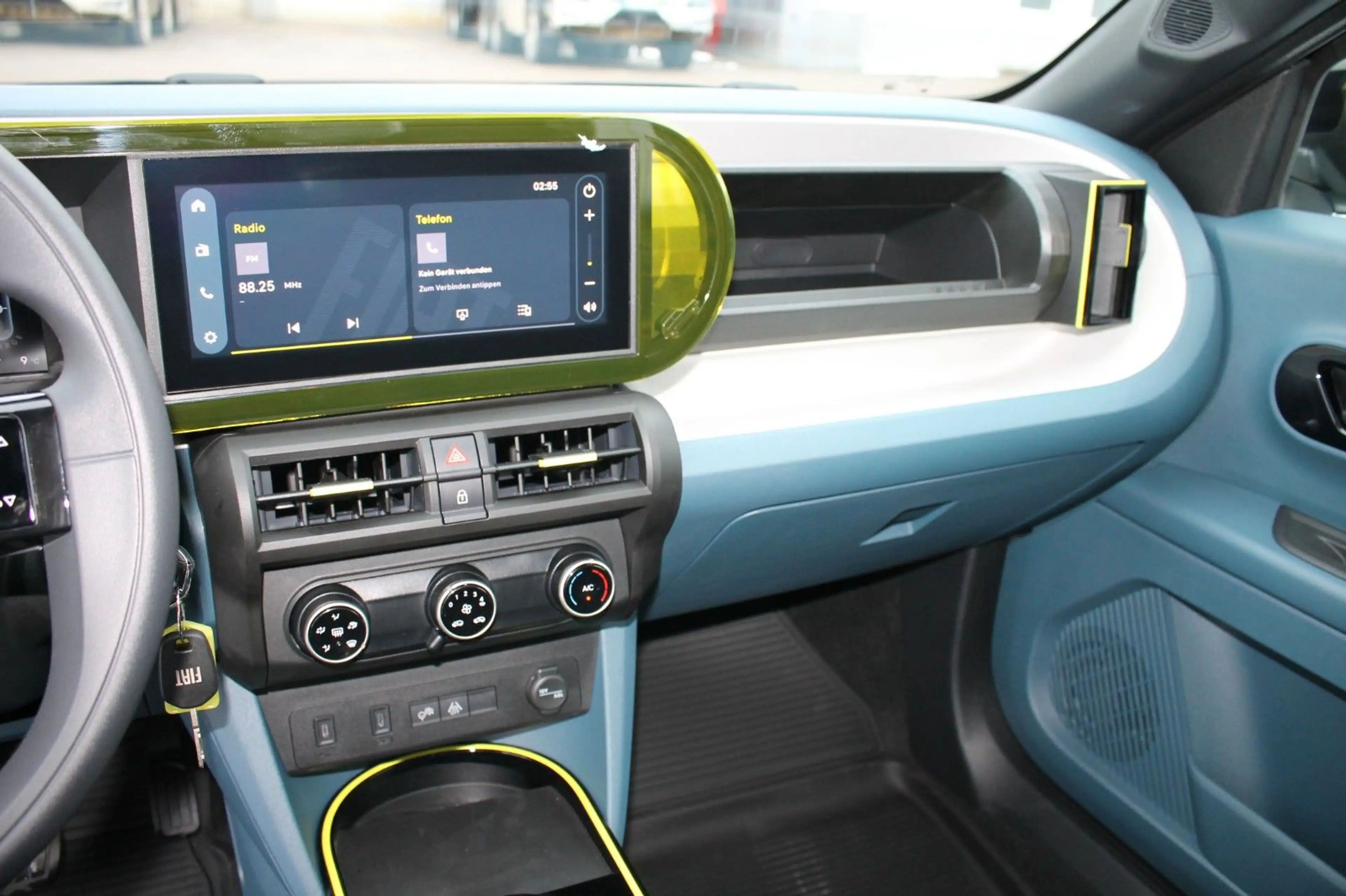 Fiat Grande Panda 1.2 Hybrid 74 kW Icon — photo 12