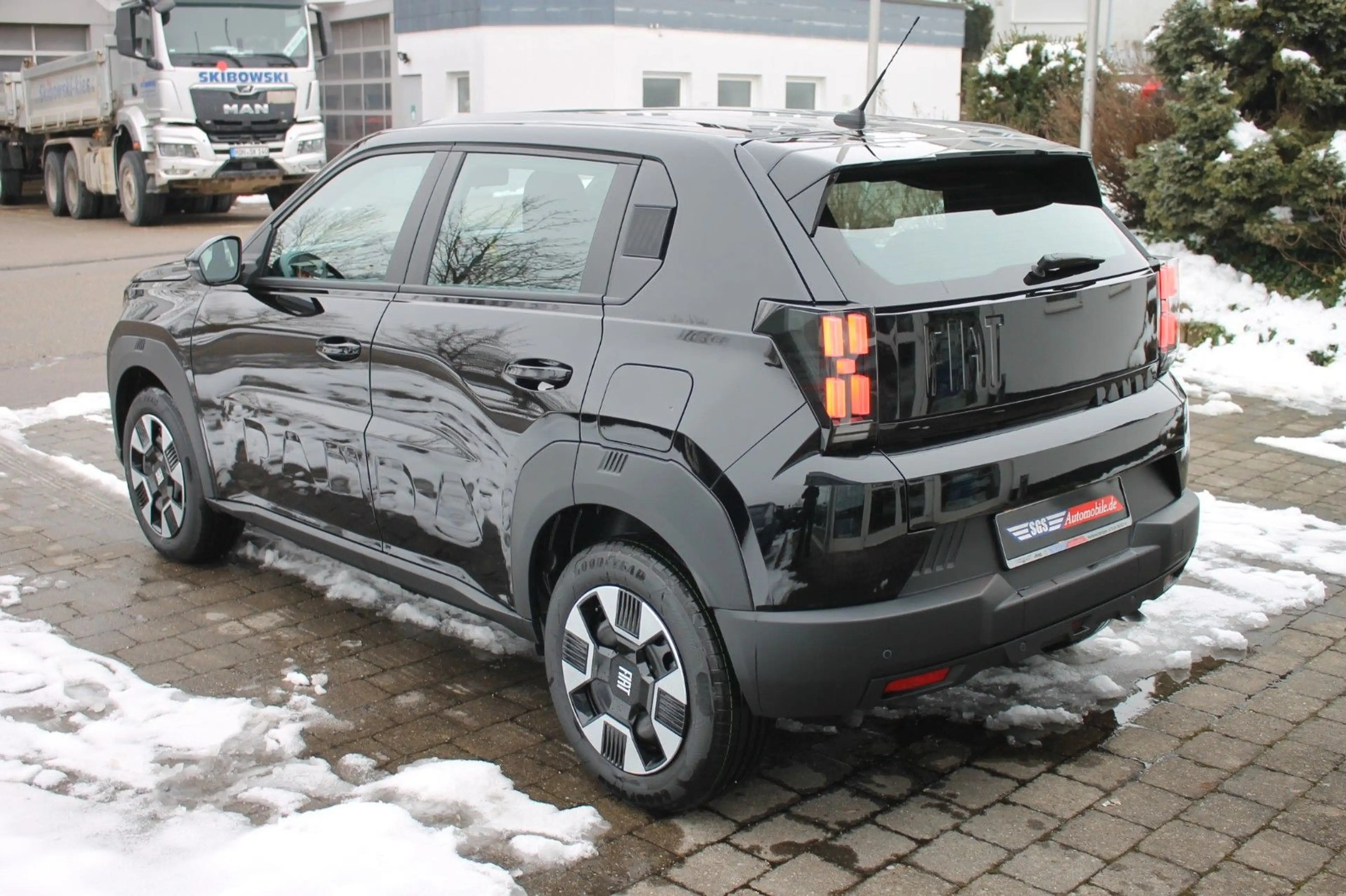 Fiat Grande Panda 1.2 Hybrid 74 kW Icon — photo 5