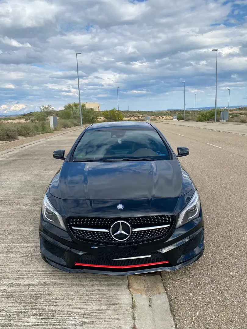 Mercedes-Benz CLA 220 Shooting Brake 220CDI AMG Line 7G-DCT Negro - 1