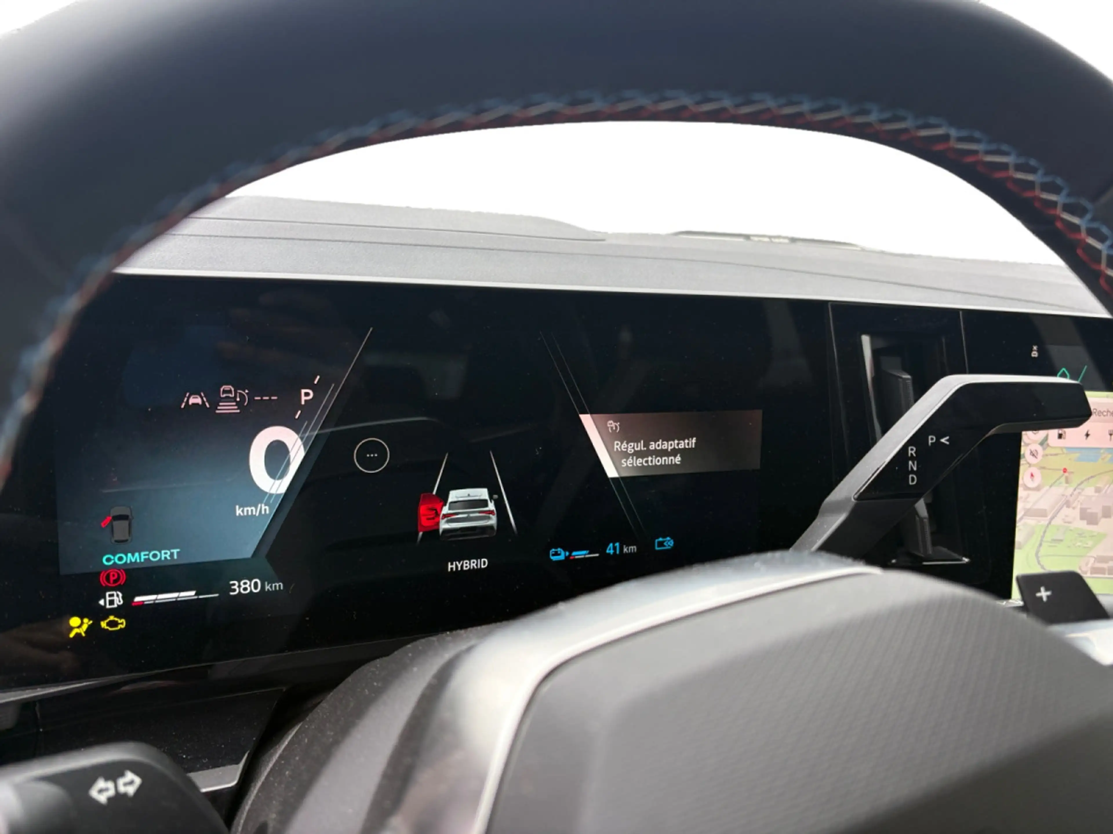 Renault Rafale 1.2 E-Tech atelier Alpine E-Tech 4x4 plug-in hybri — photo 10