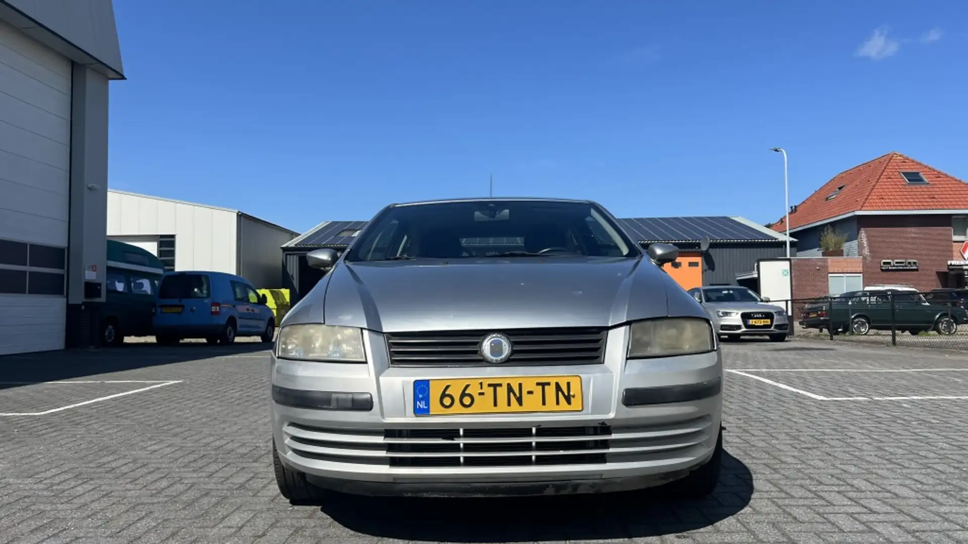 Fiat Stilo 1.6-16V Dynamic Gris - 2
