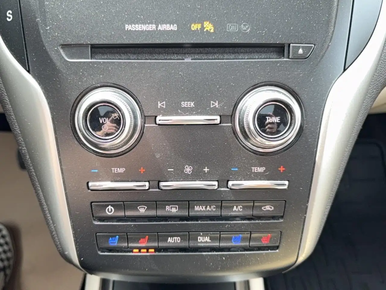 Lincoln MKC снимка Lincoln MKC