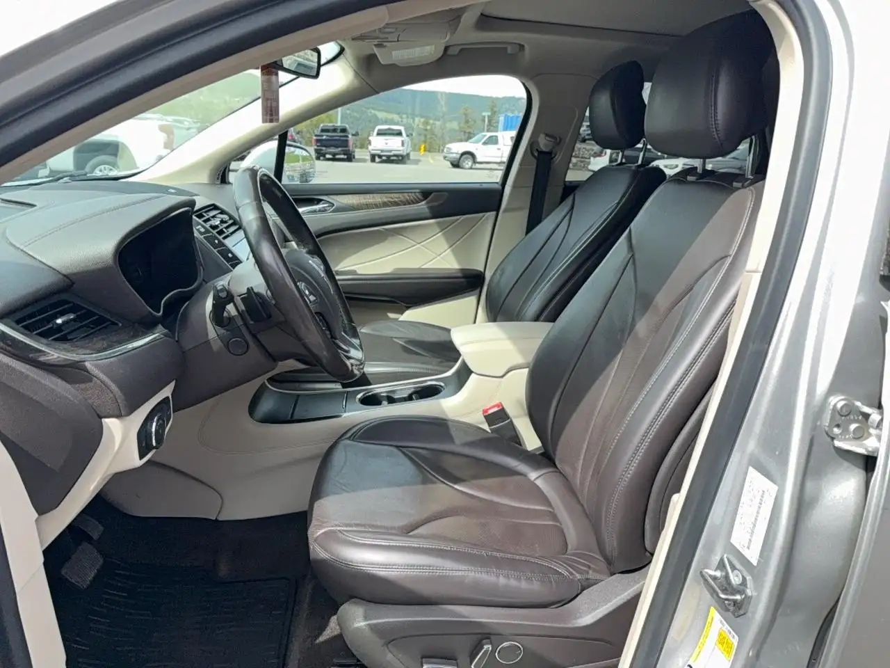 Lincoln MKC снимка Lincoln MKC
